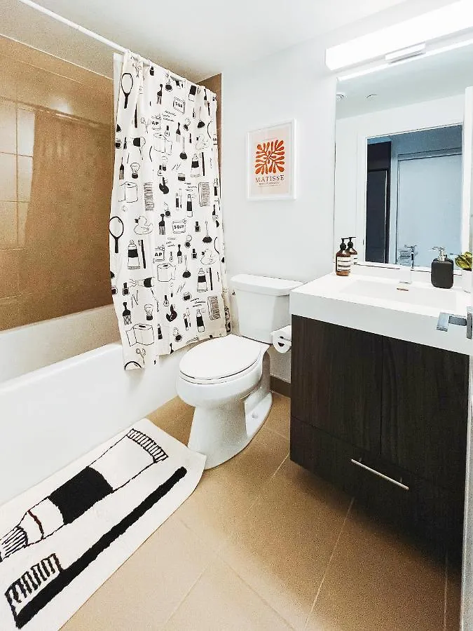 Apartment A Cozy Suite In Heart Of Downtown Toronto